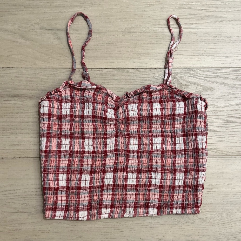 American Eagle Outfitters Red and‎ White Textured Plaid Top size Small